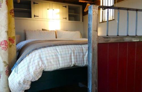 Downpatrick House | The Horsebox, unexpected luxury