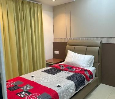 Central Seberang Perai House | The Housé 温馨旅居