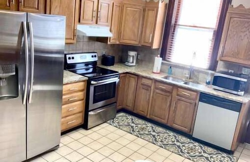 German Village House | The House Hotels - New Frankfort 2