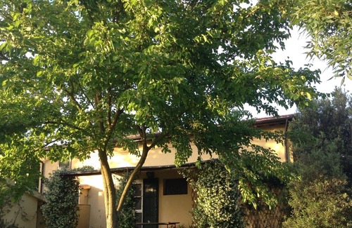 Manciano House | the house in the garden