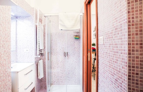 Naples City Centre Apartment | "The House of Gianmaria" in The ❤️ Of The Historic Center