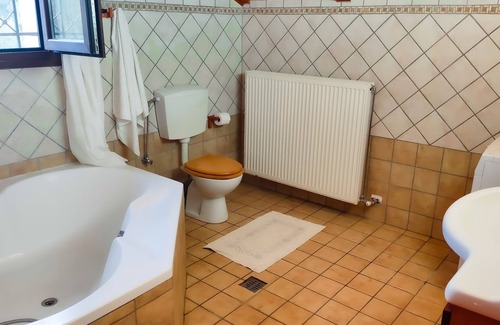 Tragaki House | The House of Love - A beautiful home for quiet holidays 2km from the beach!