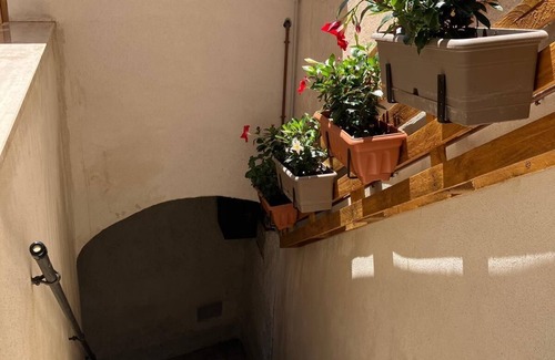 Monterotondo Apartment | The house of memories in the historic center of Monterotondo has 2 apartments