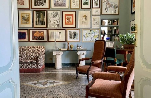Palermo Apartment | The House of Paintings Spacious cozy art house in the heart of the Palermo city