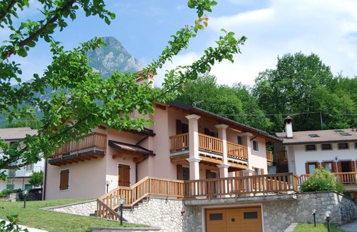 Sospirolo Apartment | THE HOUSE OF THE HOUSE DE BEPI