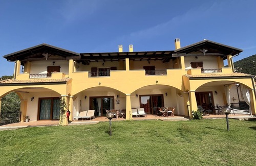 Chia Villa | The House of the Sun.