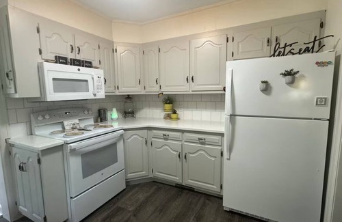Pittsburg House | The House on Jefferson