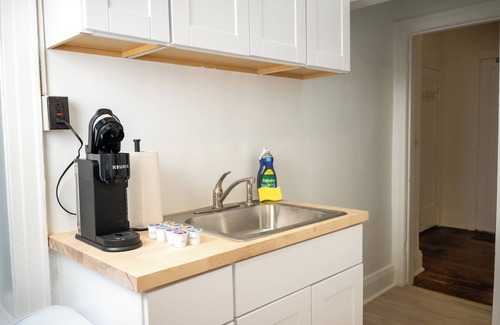 Hoboken Apartment | The Hudson Nook: Steps from Stevens - Midtown