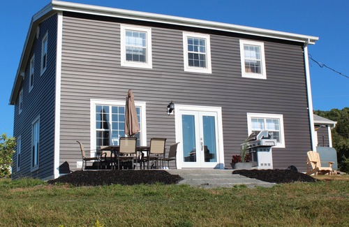 Dunvegan House | The Hummingbird House- The perfect home base to enjoy the Celtic Colours.