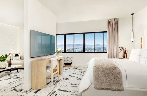 Wilshire Montana Hotel | The Huntley Hotel