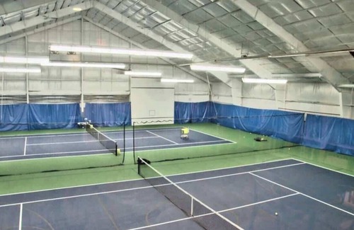 Pocono Summit Apartment | The Hut House 3BR, 3BA, Game Room Massage Chair!