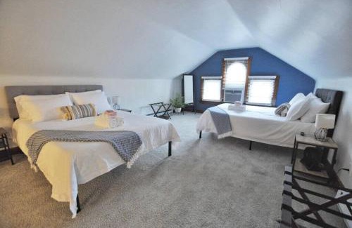 Hyde Park Apartment | The Hyde Park Suite - 2 Beds