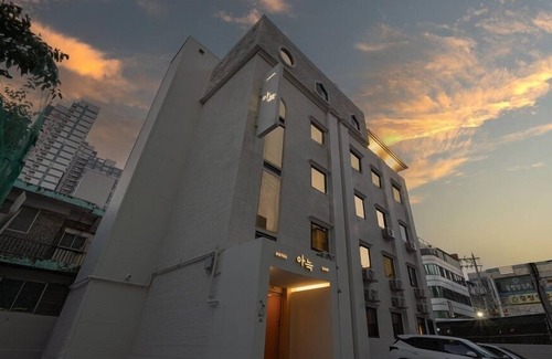Guri Hotel | The Hyoo-Sik AANK Gu-Ri Branch
