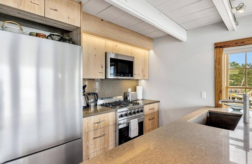 Provincetown House | The Iconic Wharf House - Your Own P-Town Paradise RPAM116