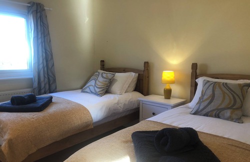 Bury St Edmunds Cabin | The Ideal Weekend Getaway in the Country - Wagtail Lodge
