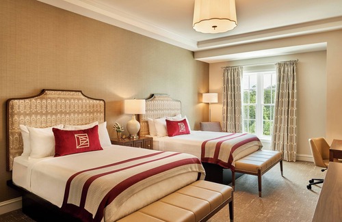 Elon College Hotel | The Inn at Elon