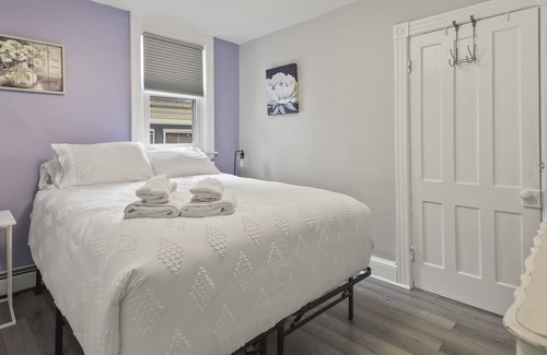Ocean Grove Bed & Breakfast | The Inn at Ocean Grove - Sweet Violets
