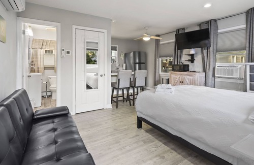 Ocean Grove Bed & Breakfast | The Inn at Ocean Grove - Summer Cottage A