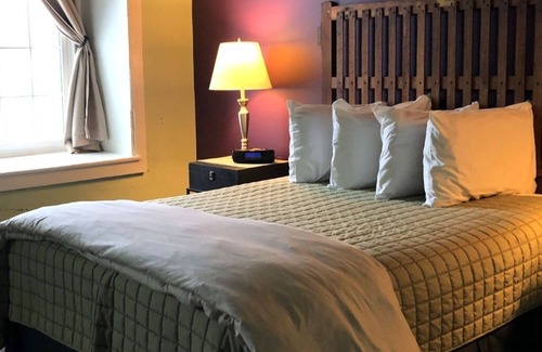 Little Falls Bed & Breakfast | The Inn At Stone Mill