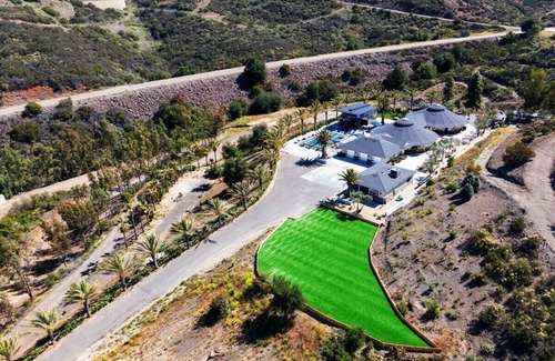 Temecula Villa | ★The Iron Mansion 9 Acre Luxurious Private Resort 12000 ft Event Space! ★