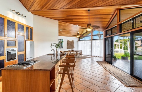 Yamba House | The Islander | Waterfront with Pool