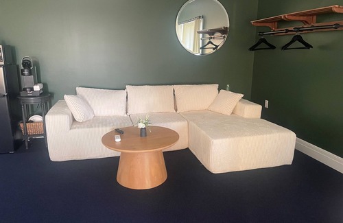 Hector House | The Jade Suite: King Bed with Lake Views