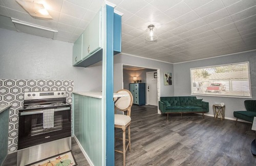 Canyon House | The Jewel Box on 21st St