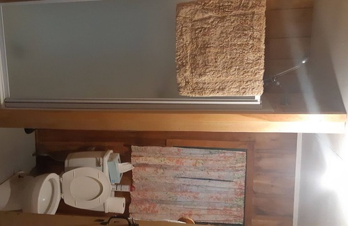 Blackville Cabin | The Joe DiMaggio 3 bedroom 2 bathroom cottage on private 11 acre Island