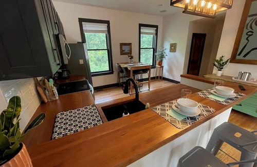 Mount Lookout House | The Jules - Charming 3-bedroom house in Linwood