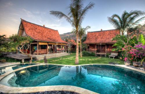 Amed Villa | The Kampung