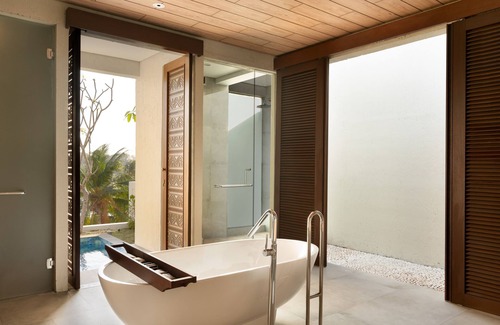 Pemenang Hotel | The Kayana Beach Lombok