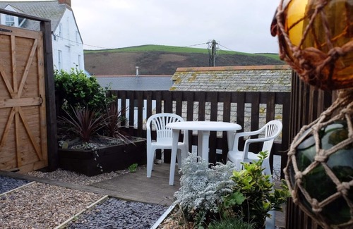 Port Isaac Cottage | THE KEEP POT, country holiday cottage in Port Isaac