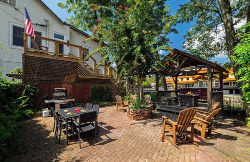 Bryson City Condo | The Kephart a Downtown Bryson City loft Apartment