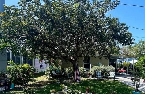 Key Largo House | The Key's Cabin
