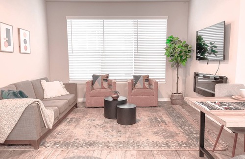 Weatherford Apartment | The Kirk Estate - Weatherford TX - Same Day Bookings Available