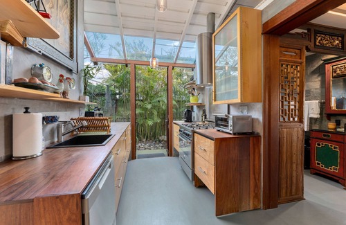 Laguna Beach House | The Laguna Beach Tree House