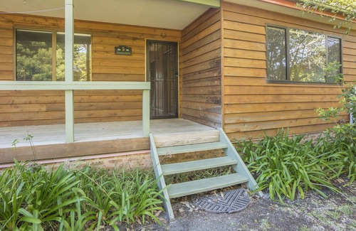 Lake Tabourie House | The Lake Cabin Summar