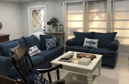 Sebring House | "THE LAKE HOUSE " Bring your RV, your Boat