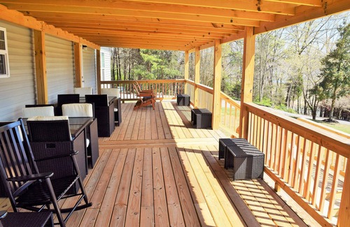 Bean Station House | The Lake House Lake front/Private Dock/Sleeps 12