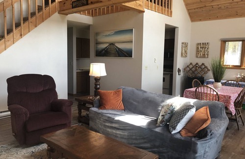 Junction City House | The Lake House on DuBay