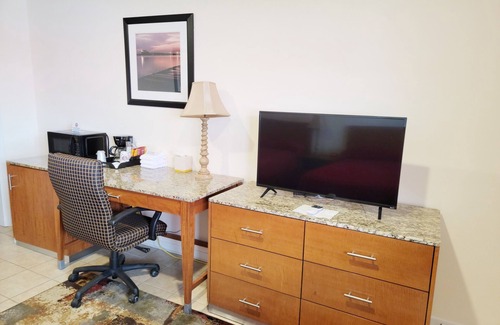 Winnsboro House | The Lake Store Lodging Room #2