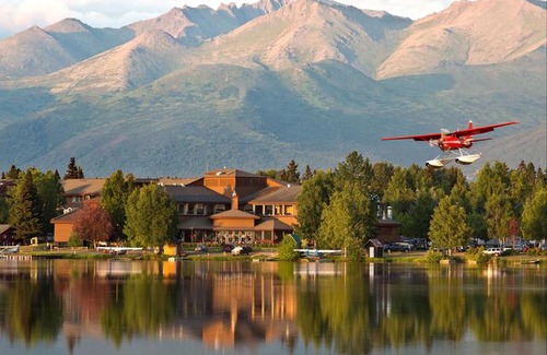 Anchorage Hotel | The Lakefront Anchorage