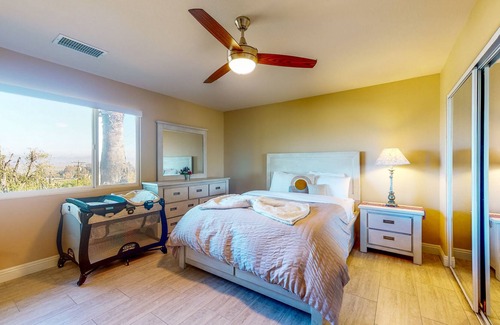 Lakeland Village House | The Lakehouse: 3 BR, 2 BA House in Lake Elsinore, Sleeps 6