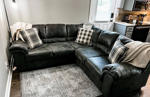 Newton County Apartment | The Lakeside Loft - Covington, GA - Beautiful Lakefront Rental Sleeps up to Four