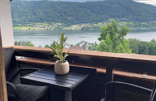 Steindorf am Ossiacher See Apartment | "The Lakeview" HAS EXPANDED: Rooftop Apartment 1. 10% discount from 7 days booking