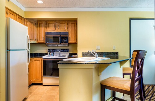 Bellaire Resort | The Lakeview Hotel, Shanty Creek Resort