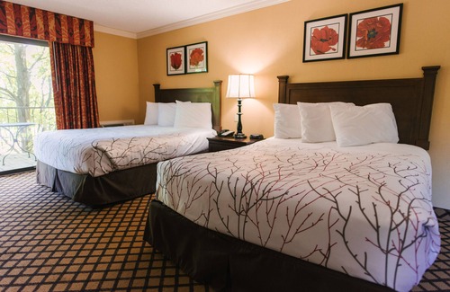 Bellaire Resort | The Lakeview Hotel, Shanty Creek Resort