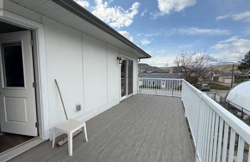 Ashcroft House | The Laneway: a 2-level home in the Village features spacious rooms & easy access