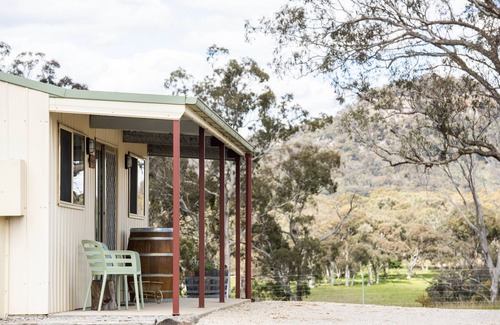 Ilford Cabin | 'The Laundry' at Hepburn Retreat, Mudgee Region NSW