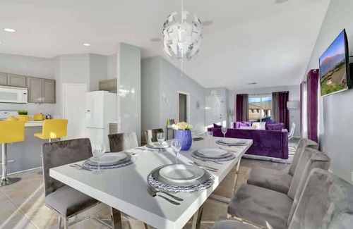 Indio House | The Lavender Lounge and Oasis